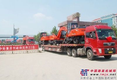 恒特重工攜多款產品亮相上海寶馬展 - 企業動態 - 中國路面機械網